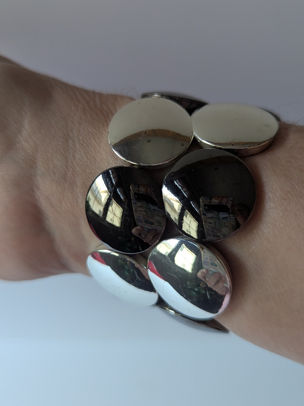 Round Metallic Stretch Bracelet in Silver and Gunmetal